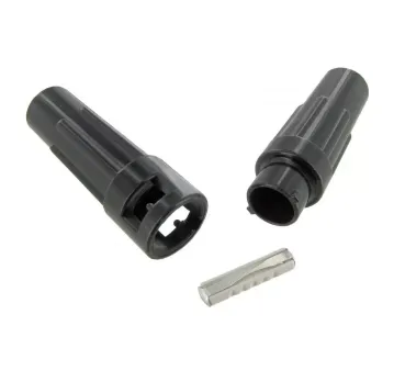 Lieferung mit 8A-Sicherung