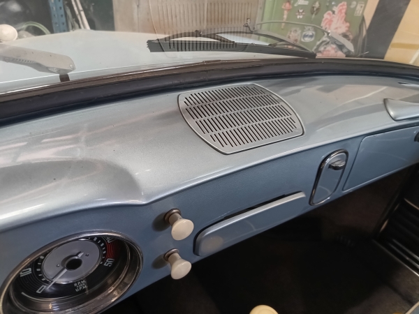 Gitter für Lautsprecher Armaturenbrett - Karmann Ghia -09/63 - 141 857 215
