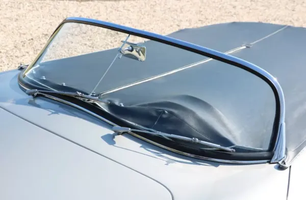 Montagefoto am Porsche 356 Speedster Montagefoto am Porsche 356 Speedster